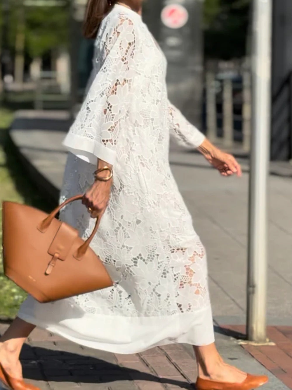V-neck lace white loose dress