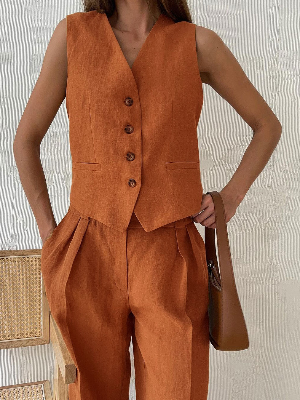 Classic V-neck Pleated Cotton and Linen Wide-leg Pants Suit