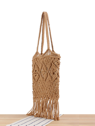 Hollow Straw Tassel Detail Bag