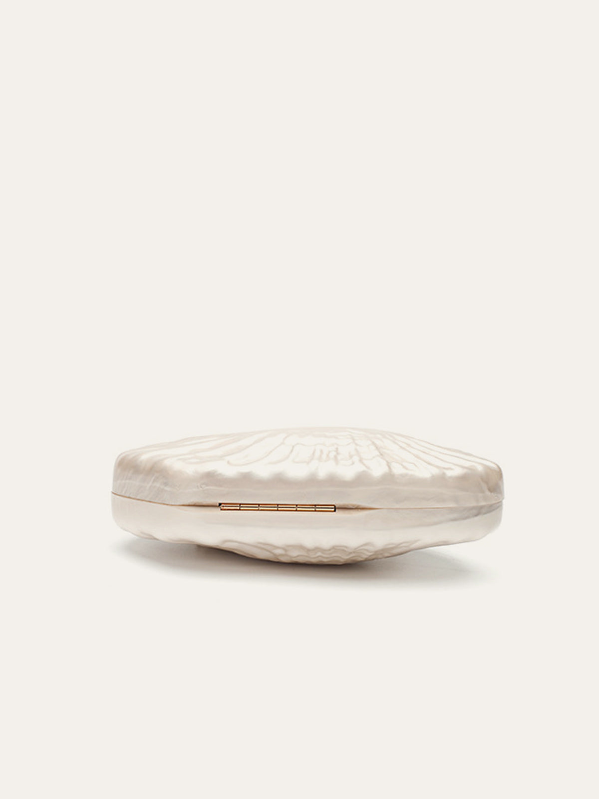 Pearl Texture Clutch With Gold Chain