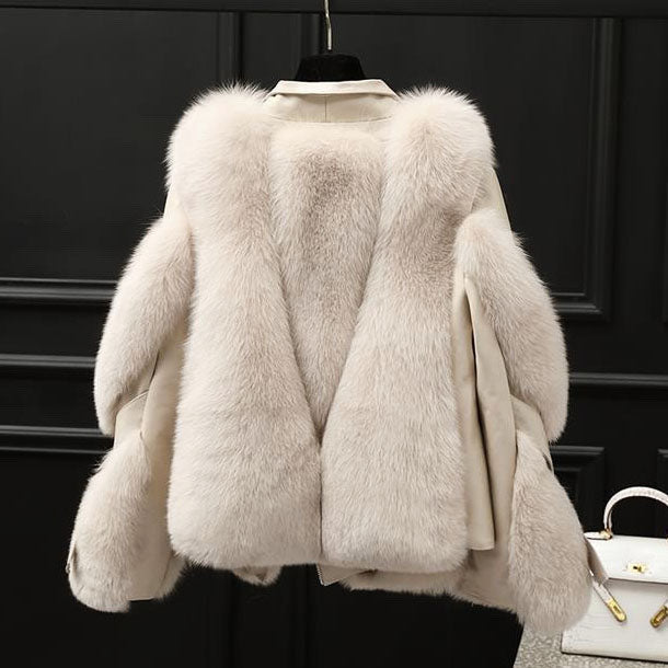 Sophia - Elegant Fur Jacket