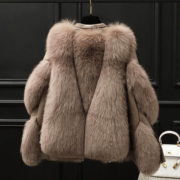 Sophia - Elegant Fur Jacket