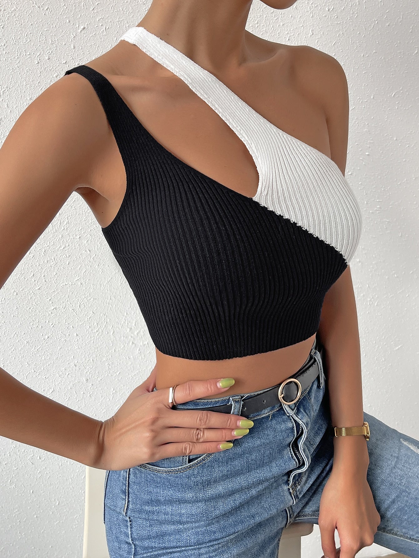 Two Tone One Shoulder Knit Crop Top