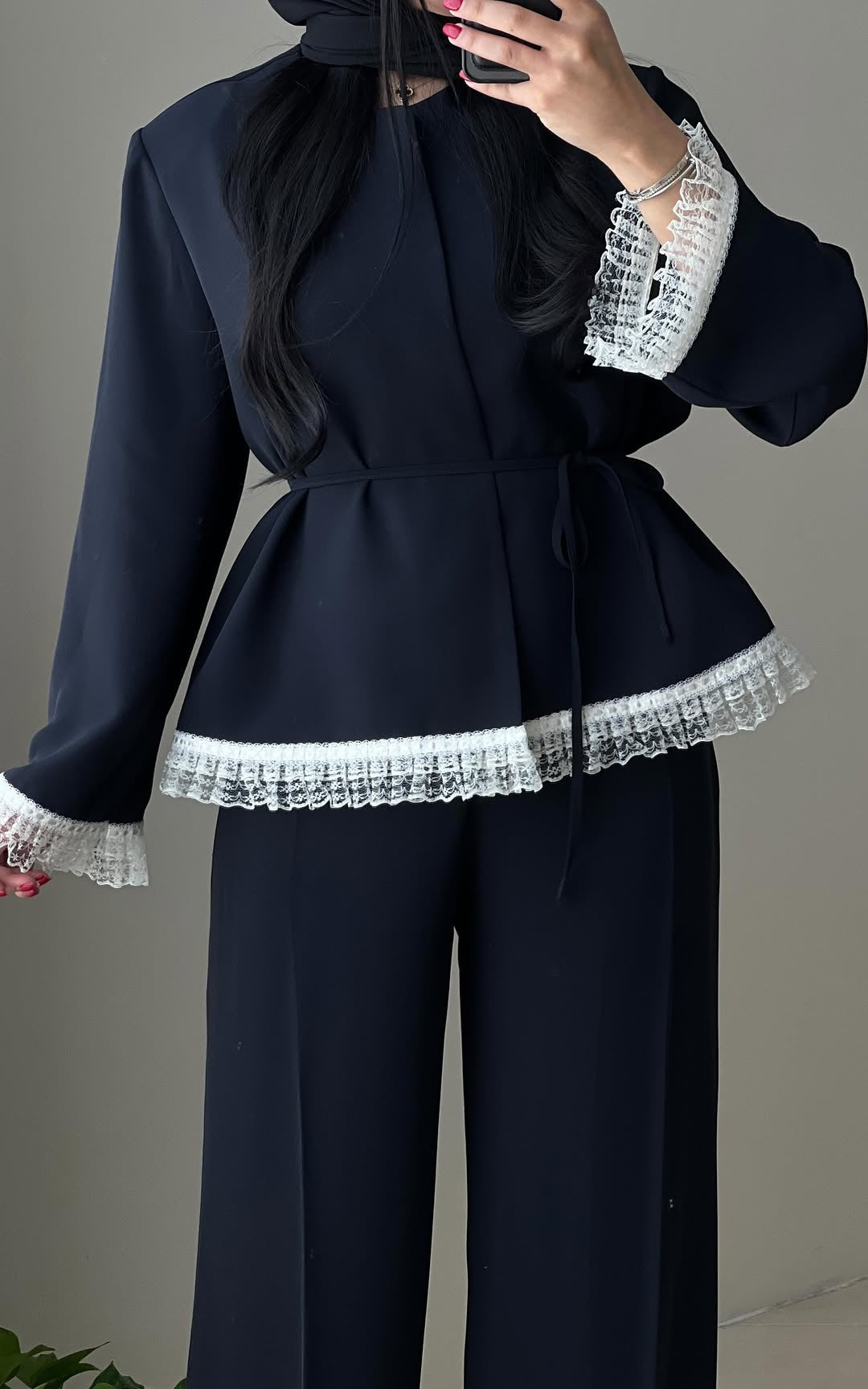 Lace-trimmed tie-waist suit and trousers set