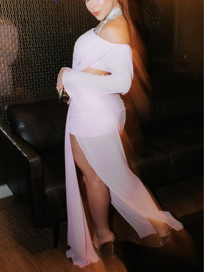 Pink one-shoulder flowing tulle skirt set