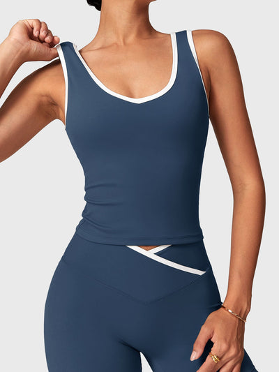 Yeoreo Alberta Contrast Trim Sports Set