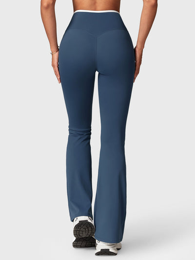 Yeoreo Alberta Contrast Trim Sports Set