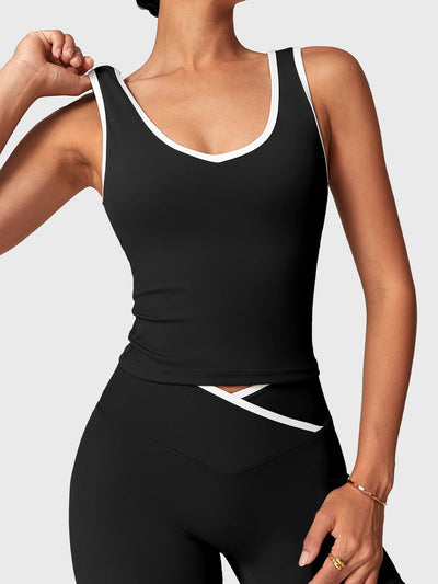 Yeoreo Alberta Contrast Trim Sports Set