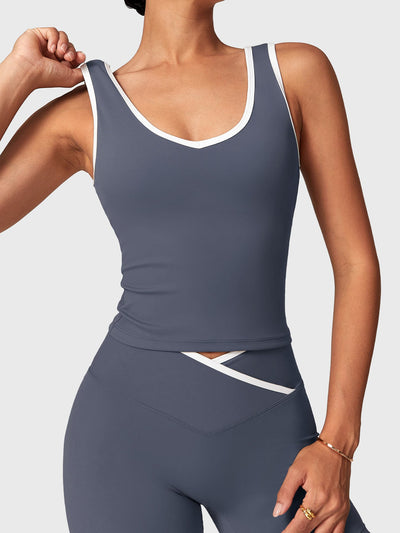 Yeoreo Alberta Contrast Trim Sports Set