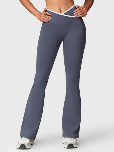 Yeoreo Alberta Contrast Trim Sports Set