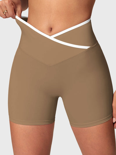 Yeoreo Alberta Contrast Trim Shorts