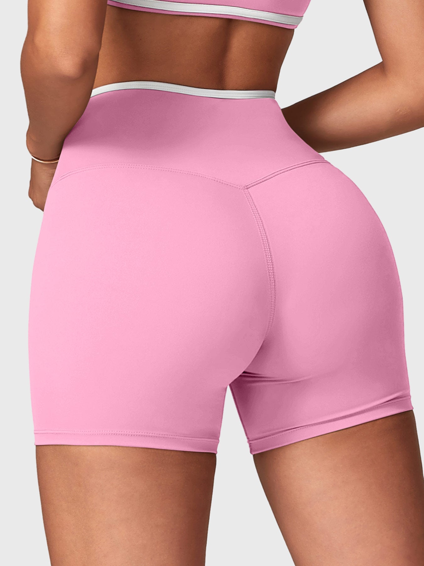 Yeoreo Alberta Contrast Trim Shorts